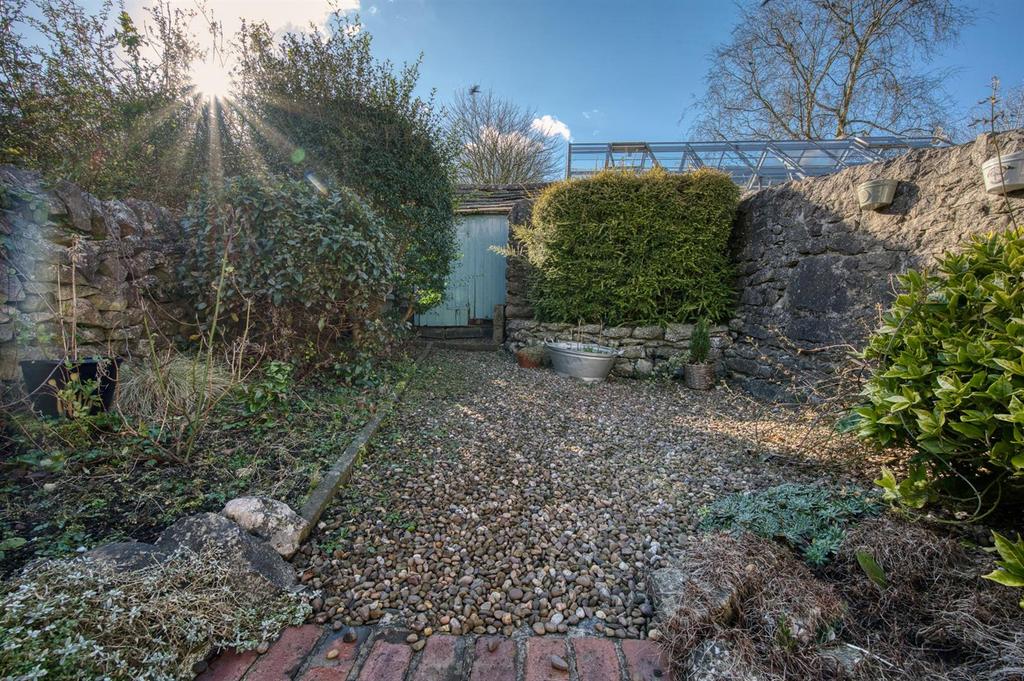 DSC 8401 hdr.jpg