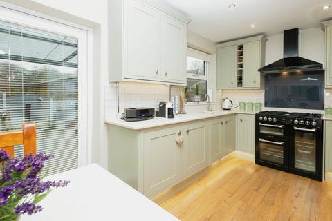 4 Birch Drive, Lees, Oldham, OL4 5DX