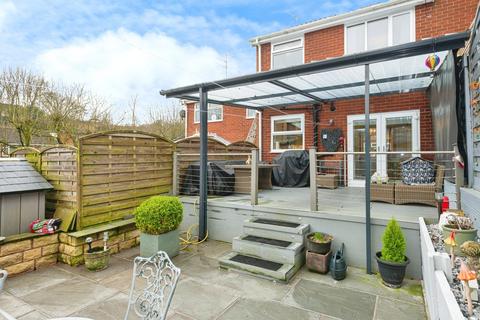 4 Birch Drive, Lees, Oldham, OL4 5DX