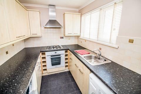 2 bedroom flat for sale, Broadmeadows, Fatfield, Washington, NE38