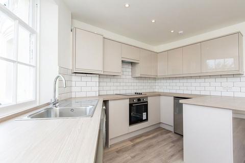 1 bedroom flat to rent, Montpelier Road, Brighton, BN1 3BB.