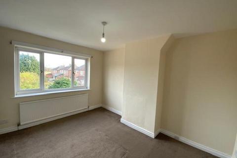 3 bedroom semi-detached house to rent, Woodbridge Avenue, Audenshaw, Manchester, M34 5LL