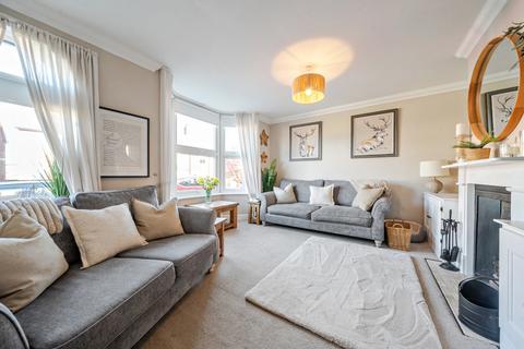 3 bedroom semi-detached house for sale, Beridge Road, Halstead, Essex