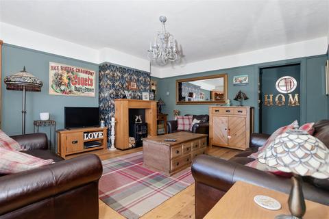 2 bedroom terraced house for sale, Ferring Street, Ferring, Worthing