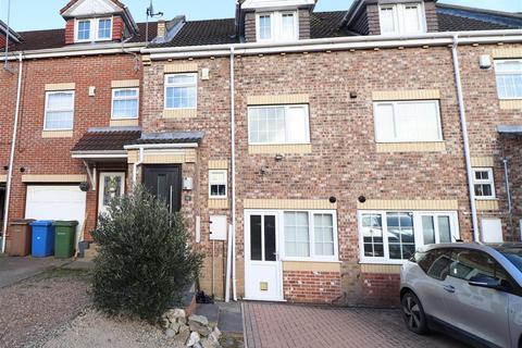 4 bedroom townhouse for sale, Payton Close, Pocklington, York