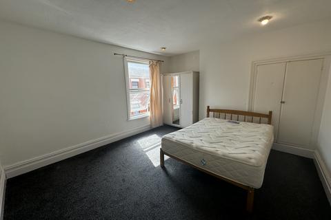 2 bedroom terraced house for sale, James Street Preston PR1 4JX