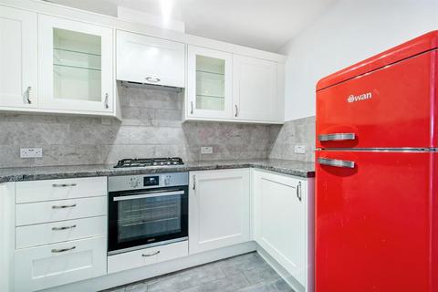 2 bedroom apartment for sale, Hoxton Square, Shoreditch, N1