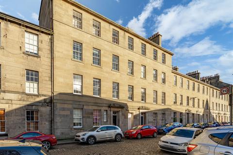 1 bedroom flat for sale, 17 (1F2), Cheyne Street, Stockbridge, Edinburgh, EH4 1JA