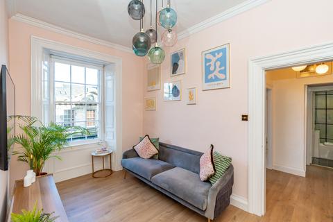 1 bedroom flat for sale, 17 (1F2), Cheyne Street, Stockbridge, Edinburgh, EH4 1JA