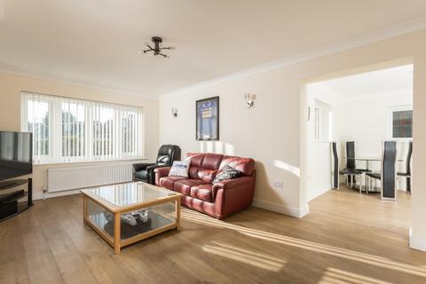 28 Beaumont Place, Brayton, Selby, YO8 9EW