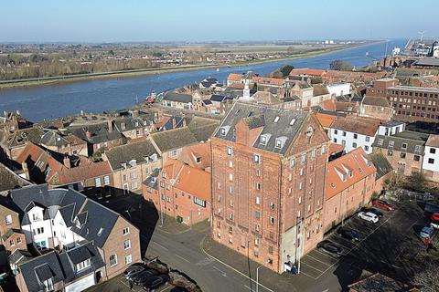 3 bedroom apartment to rent, Baker Lane, King's Lynn PE30