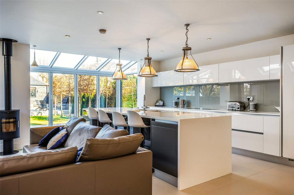 Kitchen/Diner/Family