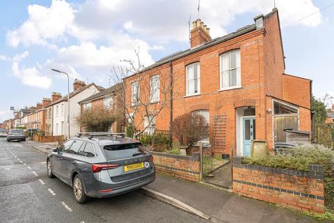 4 bedroom semi-detached house for sale, Newbury,  Berkshire,  RG14