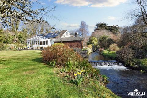 4 bedroom detached house for sale, Tregwynt, Castle Morris, Haverfordwest