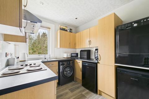 2 Lundavra Crescent, Fort William, PH33 6JL