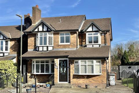 4 bedroom detached house for sale, Arundel Grange, Simmondley, Glossop