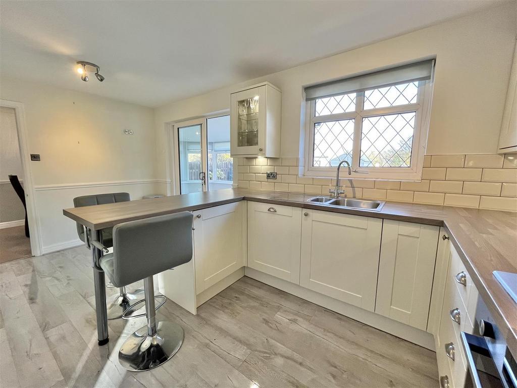 Breakfast Kitchen
