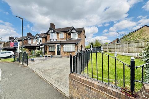 undefined, Arundel Grange, Simmondley, Glossop