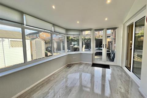 undefined, Arundel Grange, Simmondley, Glossop