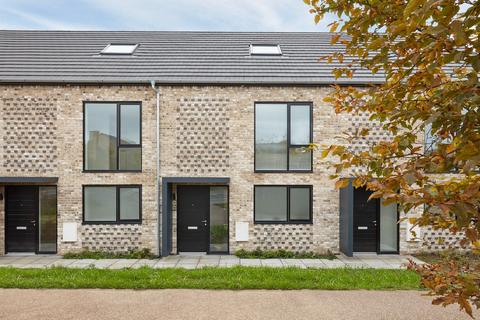 3 bedroom townhouse for sale, 3 Willow Terrace, Trumpington, Cambridge