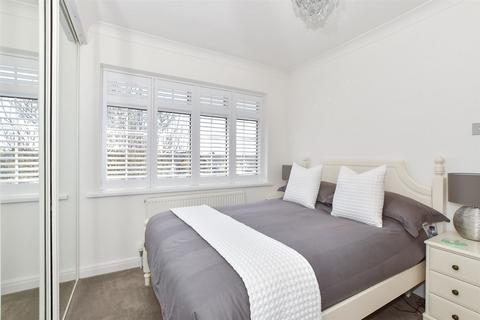 3 bedroom detached house for sale, Rough Common Road, Canterbury CT2