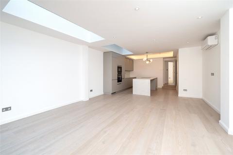 3 Kingsley Road, London, SW19 8HF