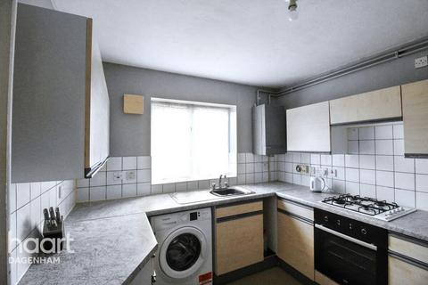 2 bedroom terraced house to rent, Wood Lane, DAGENHAM