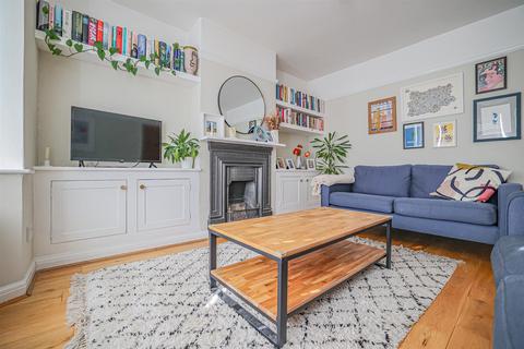 81 Deaconsfield Road, Hemel Hempstead, HP3 9HZ