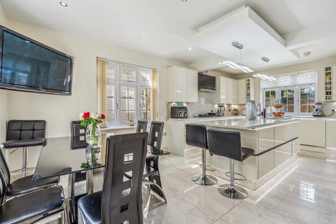 6 bedroom detached house for sale, Wexham Street, Stoke Poges SL3