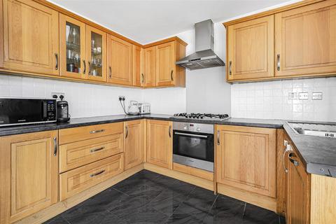 3 bedroom semi-detached house for sale, Newfields, Welwyn Garden City