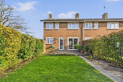 3 bedroom end of terrace house for sale, Peterborough Road, Crawley RH10