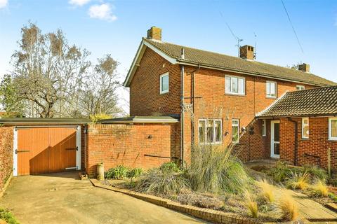 3 bedroom semi-detached house for sale, High Street, Newington, Sittingbourne