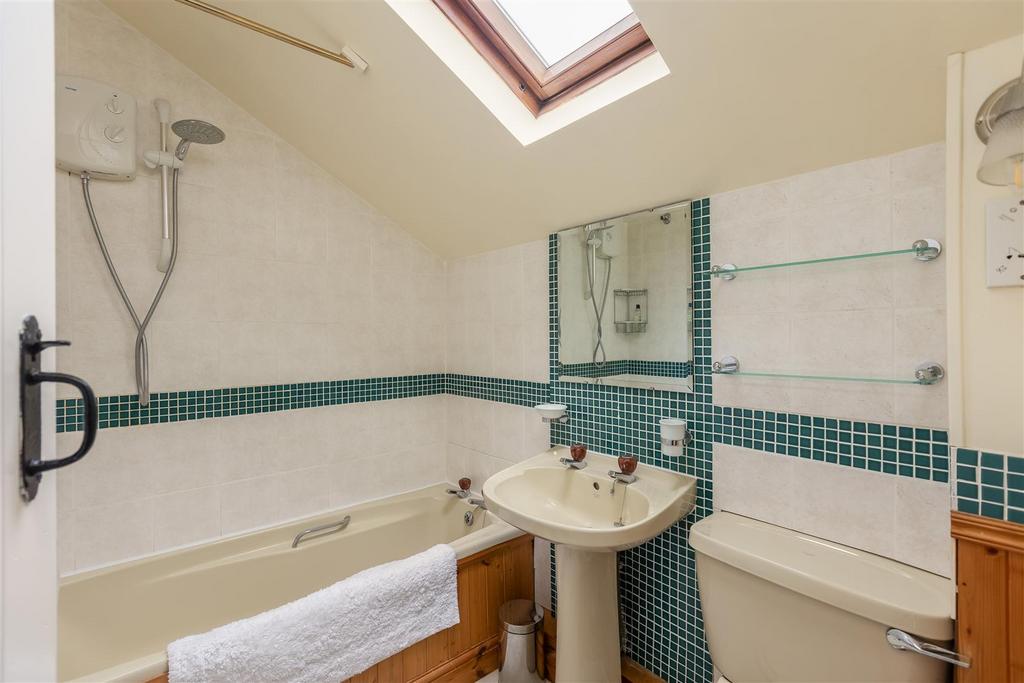 Bell Cottage Bathroom.jpg