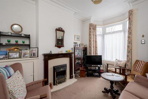 2 bedroom terraced house for sale, Prices Lane, York City Centre, YO23 1AL