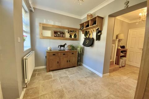 3 bedroom semi-detached house for sale, Southern Way, Wolverton, Milton Keynes