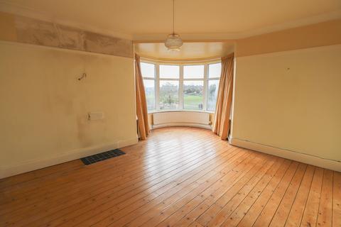 96 Albert Road, Morecambe, LA4 4QT