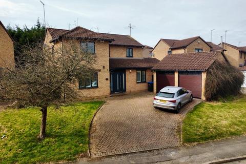 4 bedroom detached house for sale, Russet Drive, Little Billing, Northampton NN3