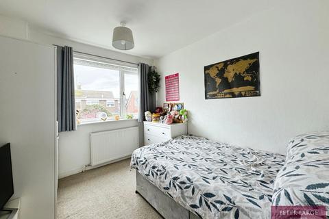 14 Clement Drive, Rhyl, LL18 4HU