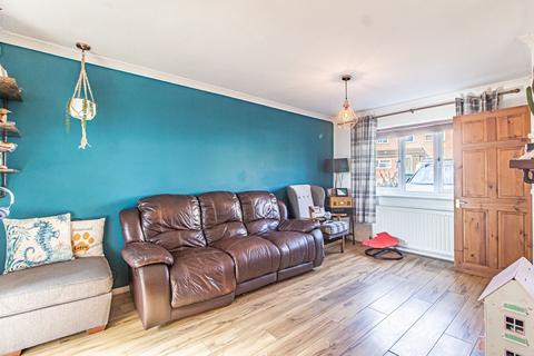 2 bedroom end of terrace house for sale, Clos Creyr, Pontypridd CF38