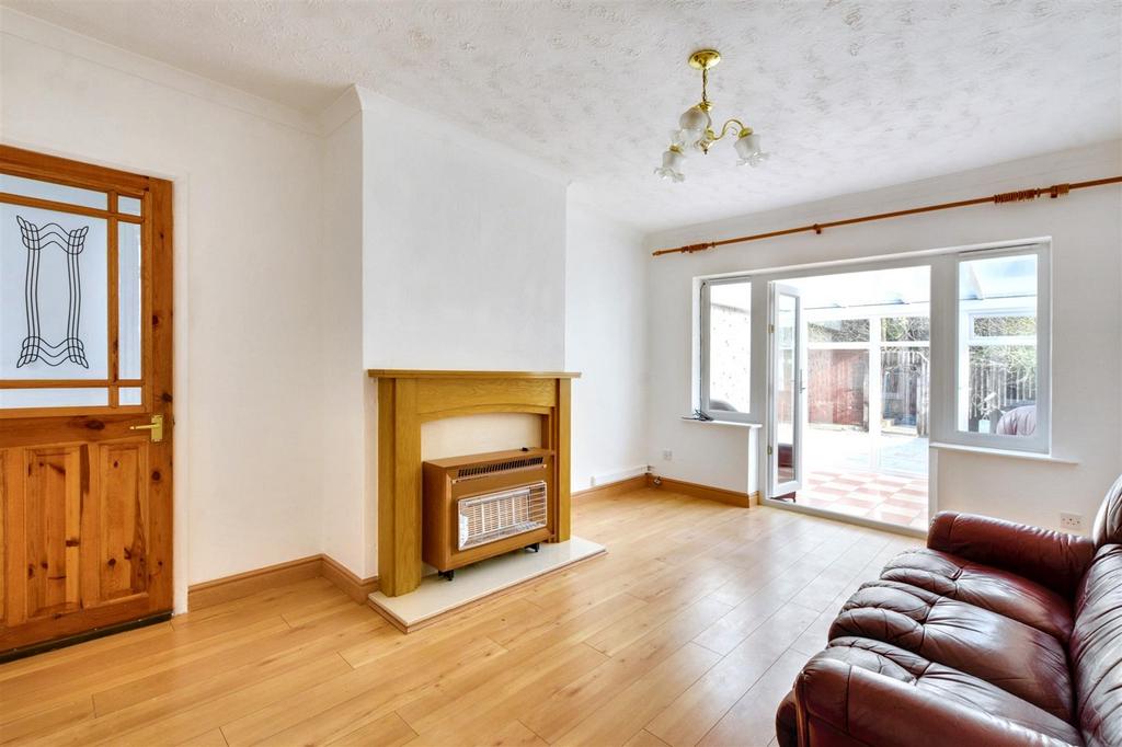 Lounge/Sitting Room