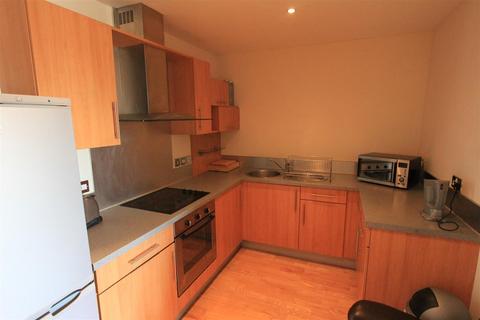 1 bedroom flat to rent, Waterloo Apartments, Brewery Wharf