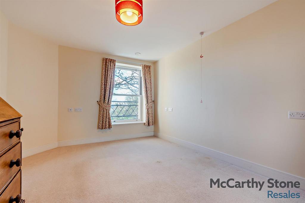 8636501-interior03-800.jpg