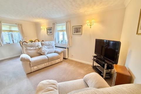 1 bedroom apartment for sale, Belfry Drive, Stourbridge DY8