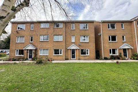 2 bedroom ground floor flat for sale, Roman Court, Blackpill, Swansea, City And County of Swansea.