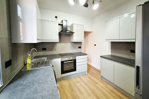 4 bedroom terraced house to rent, Great Western Street, Manchester, Greater Manchester, M14