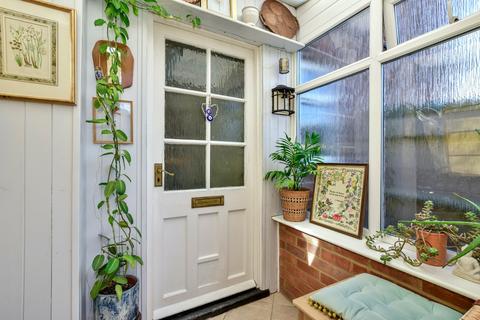 1 bedroom maisonette for sale, Longwood Lane, Amersham, Bucks, HP7