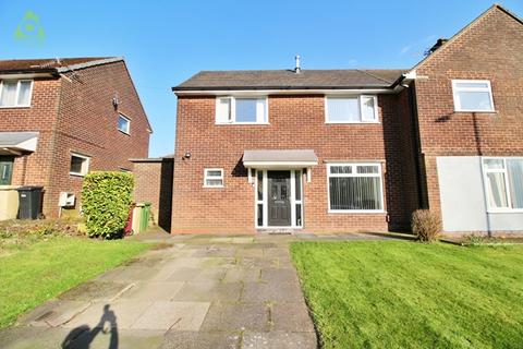 3 bedroom semi-detached house for sale, Southfield Drive, Westhoughton, BL5 2NB