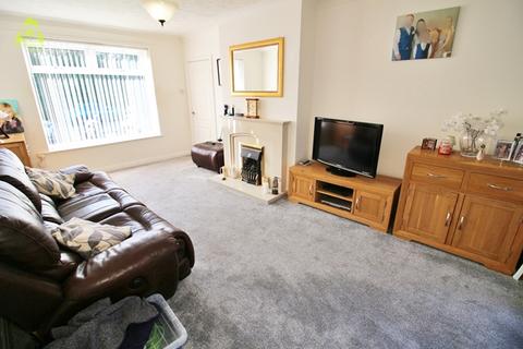 3 bedroom semi-detached house for sale, Southfield Drive, Westhoughton, BL5 2NB