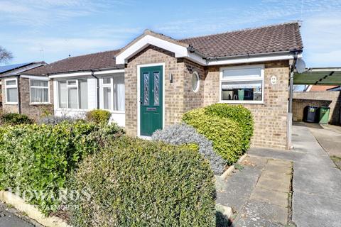 2 bedroom semi-detached bungalow for sale, Appleton Drive, Ormesby