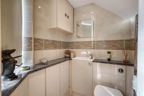 12 Barrett Road, Darlington, DL3 8LB
